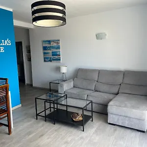 https://cornelias-home-4-primera-linea-de-playa.tenerifehoteles.net